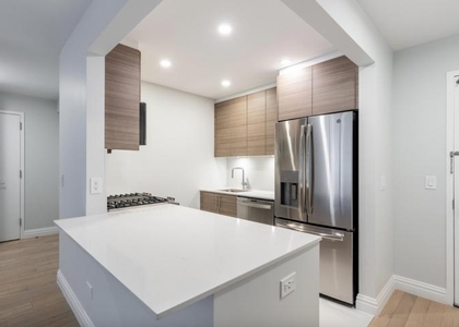 2 Bedrooms, Theater District Rental in NYC for $5,827 - Photo 1