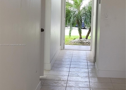 2 Bedrooms, Versailles Gardens Condominiums Rental in Miami, FL for $1,950 - Photo 1