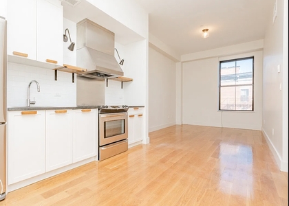 2 Bedrooms, Ridgewood Rental in NYC for $3,345 - Photo 1