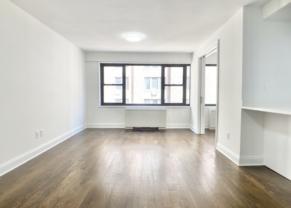 3 Bedrooms, Sutton Place Rental in NYC for $7,500 - Photo 1