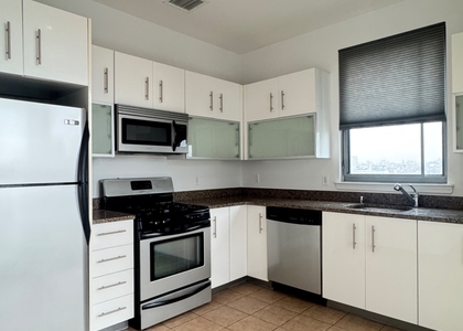 110 4th Avenue - Photo 1