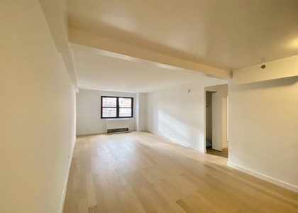 3 Bedrooms, Murray Hill Rental in NYC for $7,700 - Photo 1