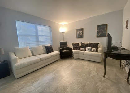 1 Bedroom, Kings Point Burgundy Rental in Miami, FL for $1,750 - Photo 1