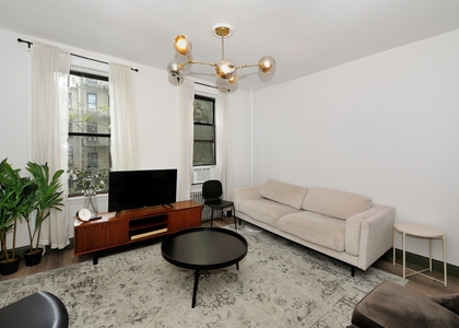 East 61st Street - Photo 1