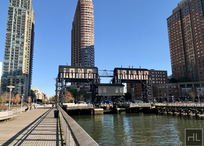 2 Bedrooms, Hunters Point Rental in NYC for $7,240 - Photo 1