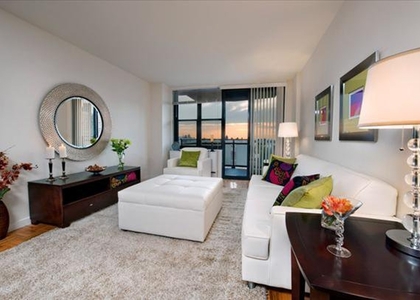 1 Bedroom, Yorkville Rental in NYC for $4,006 - Photo 1