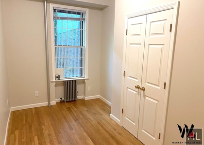 2 Bedrooms, East Village Rental in NYC for $3,100 - Photo 1