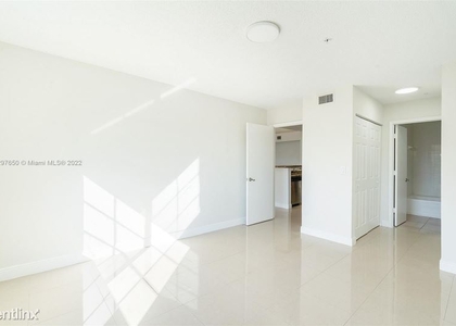 2 Bedrooms, St. Andrews at Miramar Rental in Miami, FL for $2,400 - Photo 1