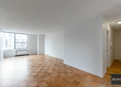 2 Bedrooms, Upper West Side Rental in NYC for $8,400 - Photo 1