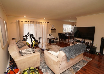 2 Bedrooms, North Andover Rental in Boston, MA for $2,100 - Photo 1