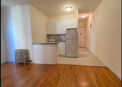 2 Bedrooms, Turtle Bay Rental in NYC for $3,250 - Photo 1