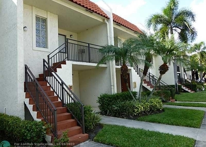 2 Bedrooms, Gardens at Bonaventure East Rental in Miami, FL for $2,500 - Photo 1