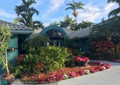 3 Bedrooms, Deerfield Beach Rental in Miami, FL for $7,000 - Photo 1
