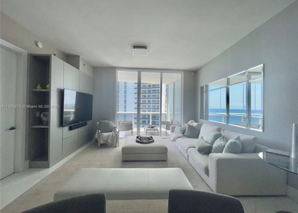 3 Bedrooms, Tatum's Ocean Beach Park Rental in Miami, FL for $10,000 - Photo 1
