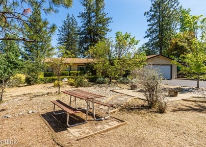 2 Bedrooms, Tuolumne Rental in Phoenix Lake-Cedar Ridge, CA for $1,600 - Photo 1