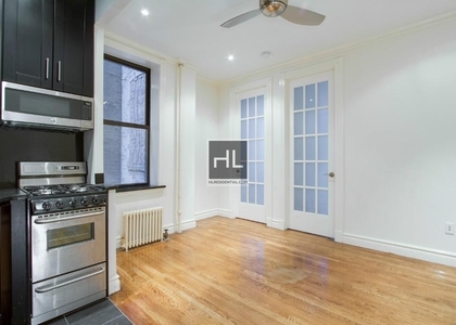 2 Bedrooms, Gramercy Park Rental in NYC for $5,495 - Photo 1