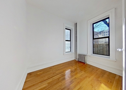 Room, Hamilton Heights Rental in NYC for $900 - Photo 1