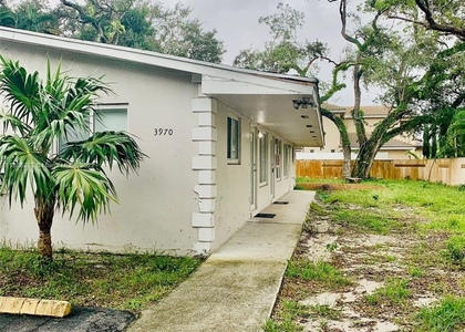 3 Bedrooms, Dania Beach Rental in Miami, FL for $3,000 - Photo 1