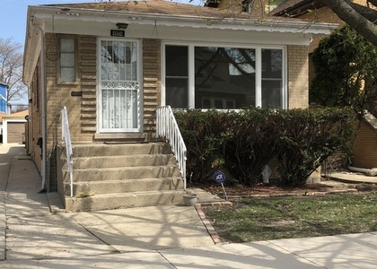 3 Bedrooms, Portage Park Rental in Chicago, IL for $1,500 - Photo 1
