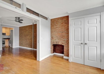 2 Bedrooms, East Village Rental in NYC for $4,495 - Photo 1