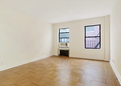 2 Bedrooms, Turtle Bay Rental in NYC for $4,350 - Photo 1