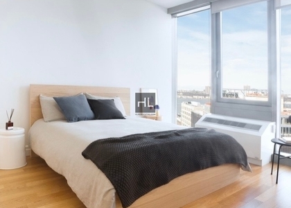 2 Bedrooms, Hell's Kitchen Rental in NYC for $5,495 - Photo 1
