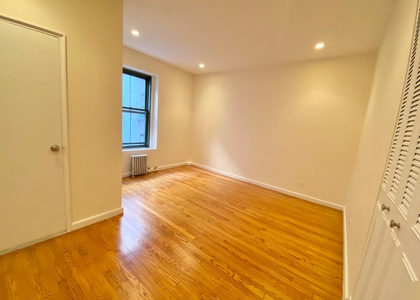 Studio, Upper East Side Rental in NYC for $2,350 - Photo 1