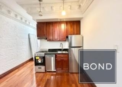 2 Bedrooms, Alphabet City Rental in NYC for $5,300 - Photo 1
