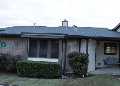 2 Bedrooms, Spyglass Hill Rental in Dallas for $2,300 - Photo 1