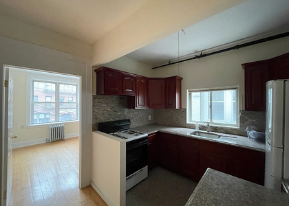 3 Bedrooms, Astoria Rental in NYC for $2,900 - Photo 1
