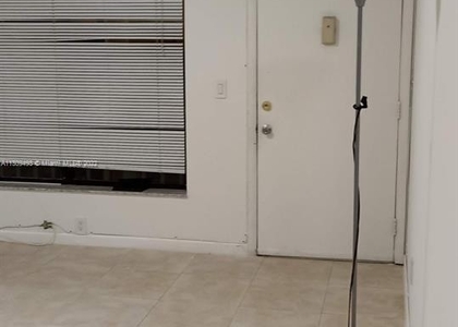 2 Bedrooms, Kendale Lakes West Rental in Miami, FL for $2,100 - Photo 1