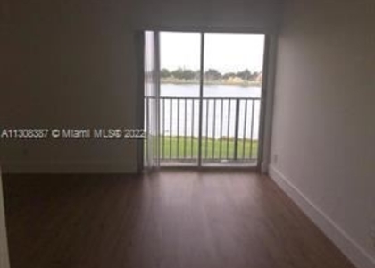 2 Bedrooms, Lakeshore at University Park Rental in Miami, FL for $1,900 - Photo 1