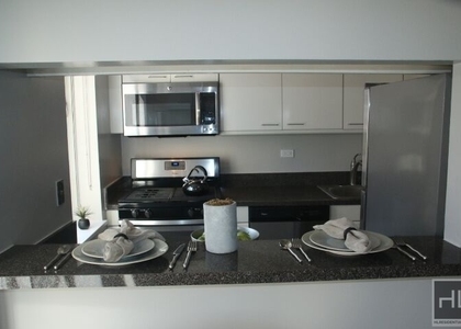 2 Bedrooms, Hell's Kitchen Rental in NYC for $4,690 - Photo 1
