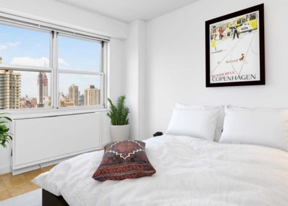 2 Bedrooms, Yorkville Rental in NYC for $7,710 - Photo 1