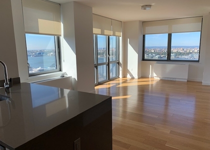 West 58th street - Photo 1