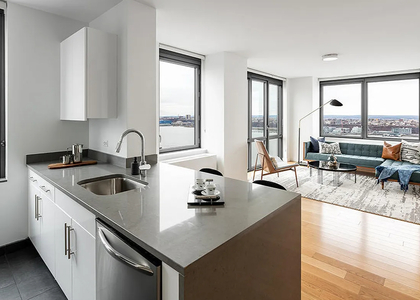 2 Bedrooms, Hell's Kitchen Rental in NYC for $6,320 - Photo 1