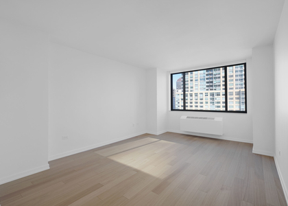 Studio, Lincoln Square Rental in NYC for $3,150 - Photo 1