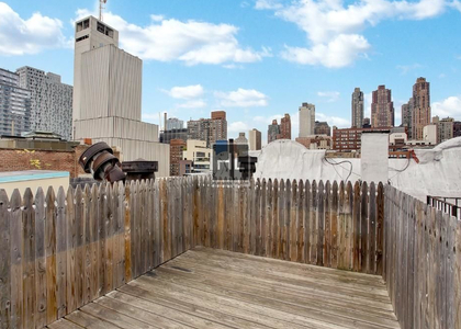 3 Bedrooms, Hell's Kitchen Rental in NYC for $7,250 - Photo 1
