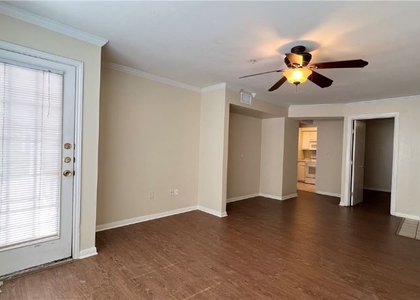 2 Bedrooms, West University Rental in Austin-Round Rock Metro Area, TX for $2,400 - Photo 1
