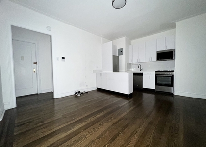 1 Bedroom, West Village Rental in NYC for $4,950 - Photo 1