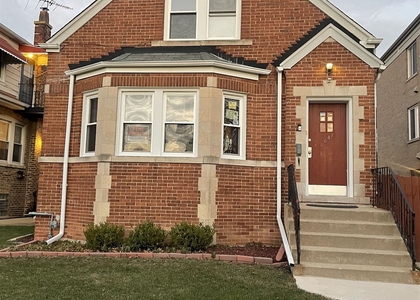 2 Bedrooms, Elmwood Park Rental in Chicago, IL for $1,800 - Photo 1