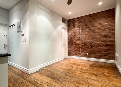3 Bedrooms, West Village Rental in NYC for $5,495 - Photo 1