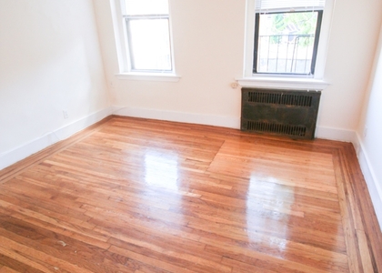 Studio, East Village Rental in NYC for $2,595 - Photo 1