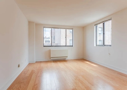 3 Bedrooms, Upper West Side Rental in NYC for $5,800 - Photo 1