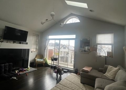 2 Bedrooms, Logan Square Rental in Chicago, IL for $2,800 - Photo 1
