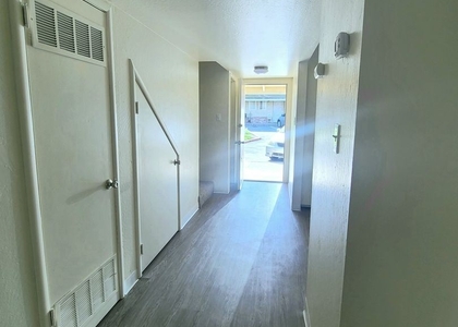 2 Bedrooms, Sacramento Rental in Sacramento, CA for $1,600 - Photo 1