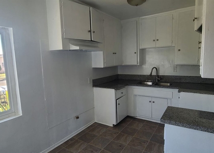 2 Bedrooms, Congress Southeast Rental in Los Angeles, CA for $2,200 - Photo 1