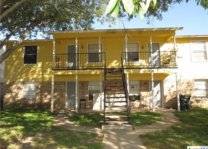 2 Bedrooms, Killeen Rental in Killeen-Temple-Fort Hood, TX for $800 - Photo 1