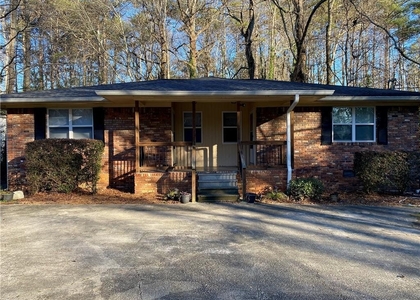2 Bedrooms, Whitefield Heights Rental in Atlanta, GA for $1,300 - Photo 1