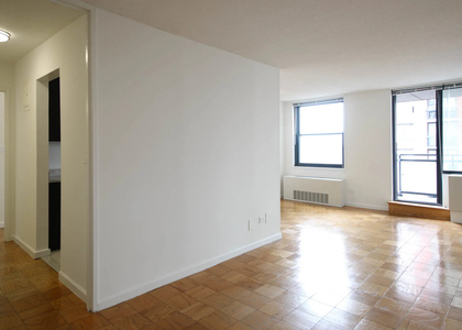 1 Bedroom, Murray Hill Rental in NYC for $4,990 - Photo 1